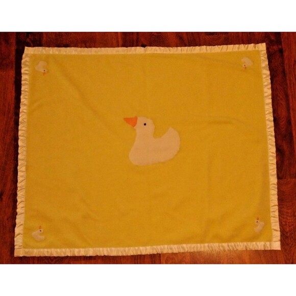 VTG 1999 Satin Trim Baby Security Blanket Yellow Ducks Jack Rabbit Creations - Picture 1 of 6